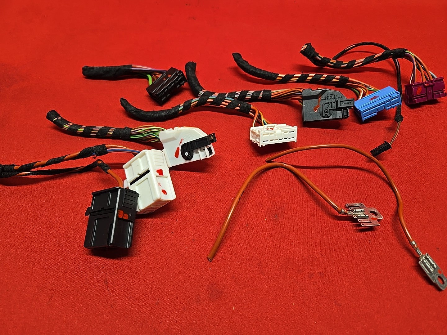 2006 Range Rover V8 Supercharged Interior Under Dash Panel Fuse Box - PIGTAILS