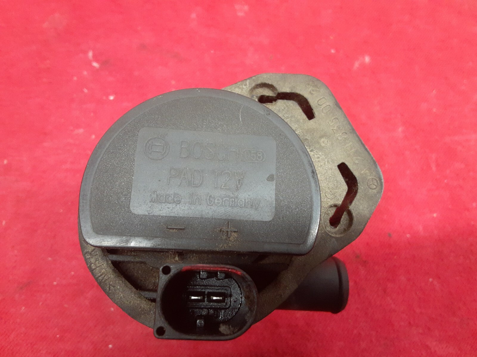 Mercedes C-Class Secondary Air Injection Smog Auxiliary Pump A-211-935-00-28