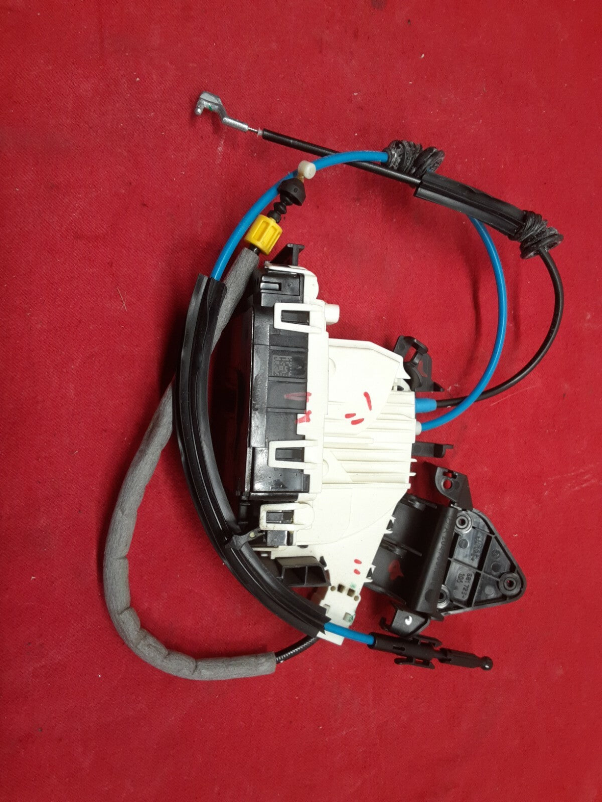 2008 - 2014 Mercedes C250 C300 C350 RIGHT PASSENGER REAR Door Lock Actuator