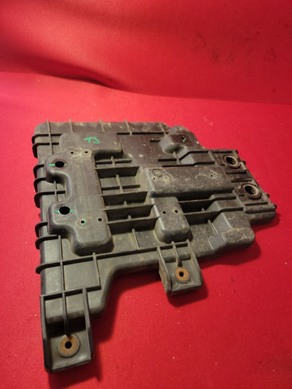 2010 2011 Kia Soul Battery Tray OEM 37150-2K450