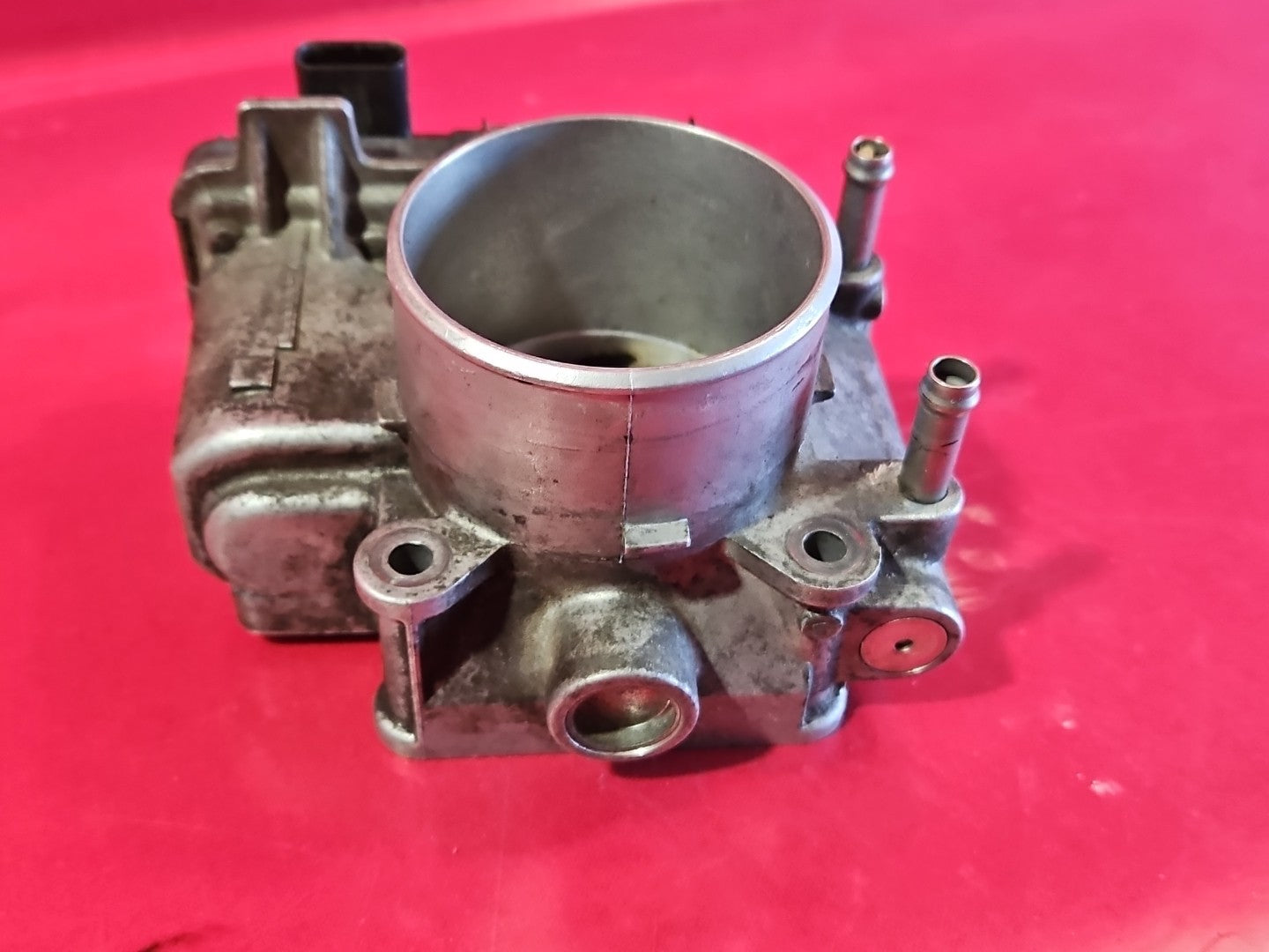 2006 -2013 Mazda 3 CX7 2.3L Fuel Injection Throttle Body L35M13640A