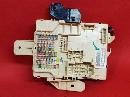 2015-2017 Hyundai Sonata 2.4L Interior Cabin Fuse Box Junction Block 91950-C2070