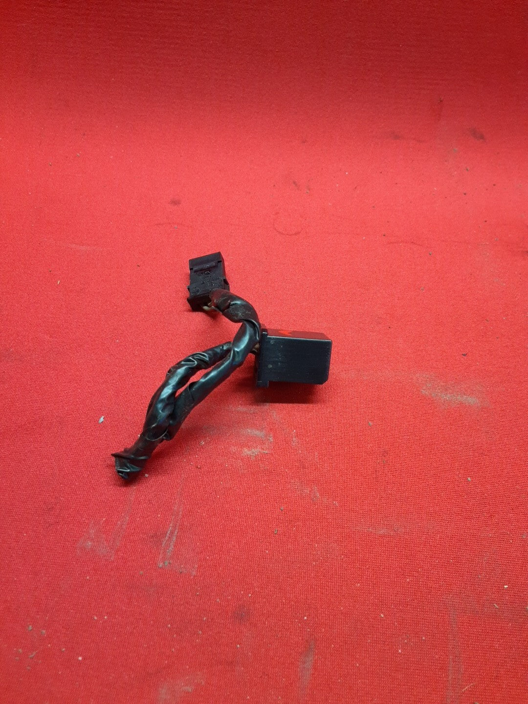 2010-2022 GM Chevrolet Buick Cadillac Interior Rear View Mirror Pigtail 13594370