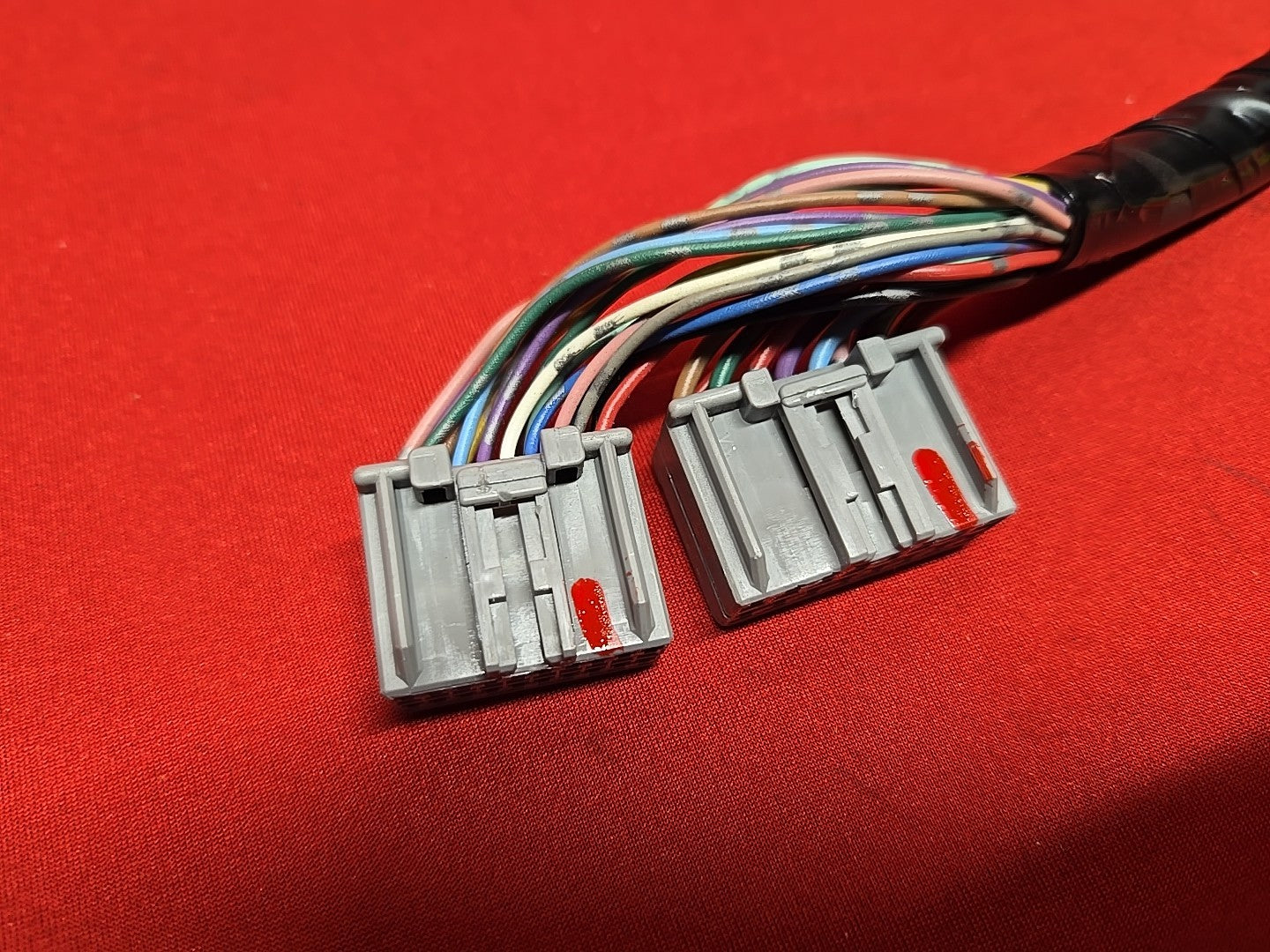 2015 - 2019 Subaru Legacy & Outback Left Driver Seat Memory Module - PIGTAILS