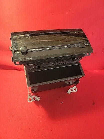 2004 2005 Toyota Prius Radio Control Unit W/O Cassette 8612047090