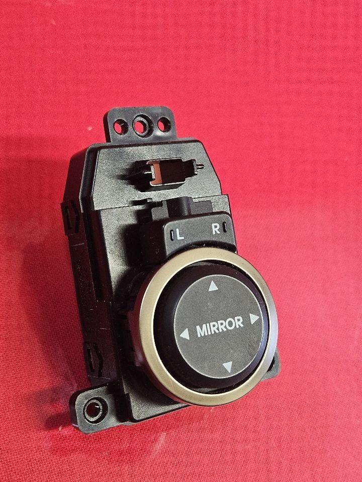 13-16 Hyundai Genesis Coupe Left Front Driver Door Sideview Wing Mirror Switch