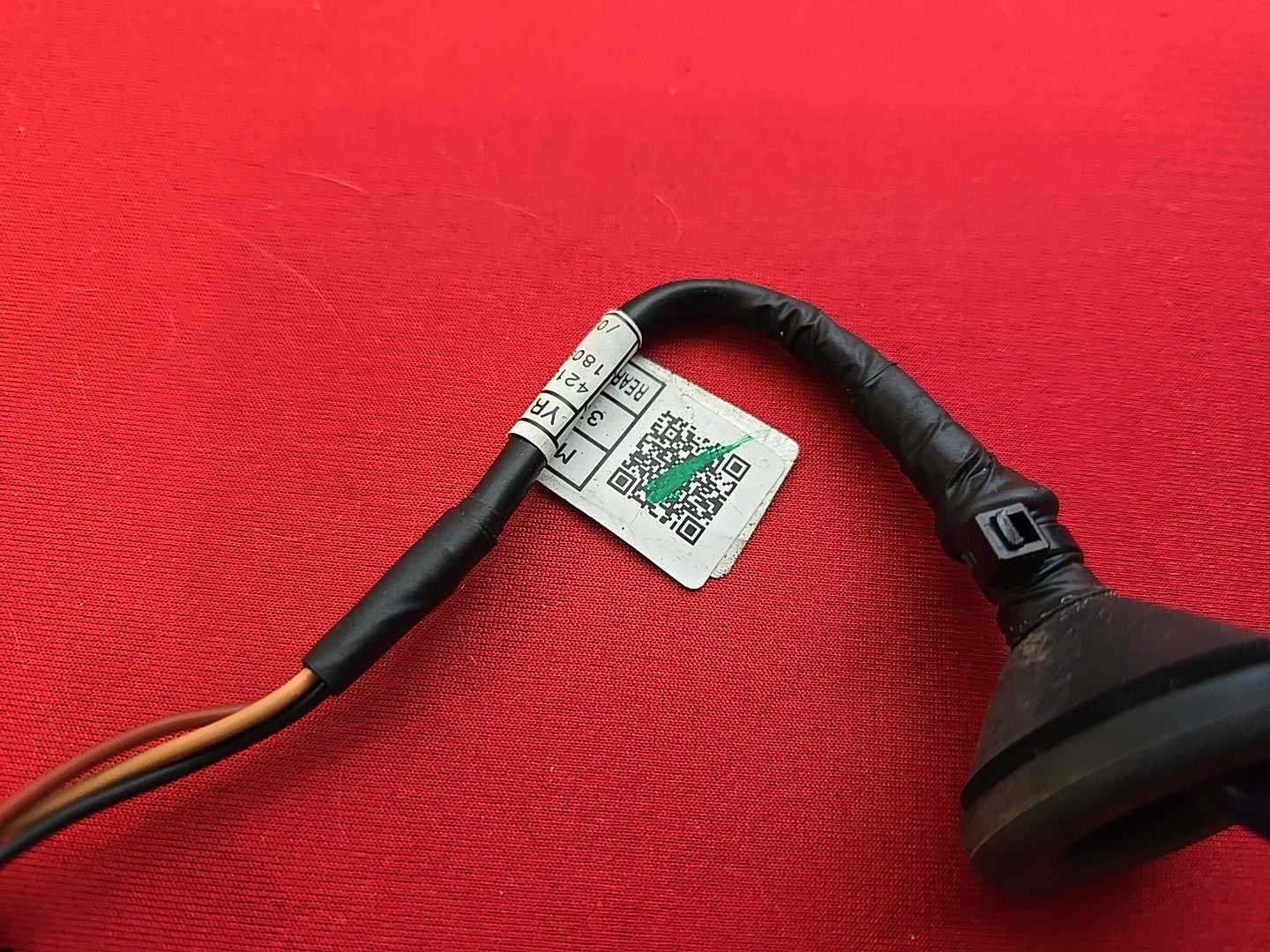 2019-2024 Kia Forte Left or Right OUTER Incandescent Tail Light - SOCKET HARNESS