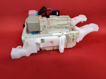 2006-2008 Toyota Rav4 Instrument Panel Dash Fuse Box Junction Block 82730-42050