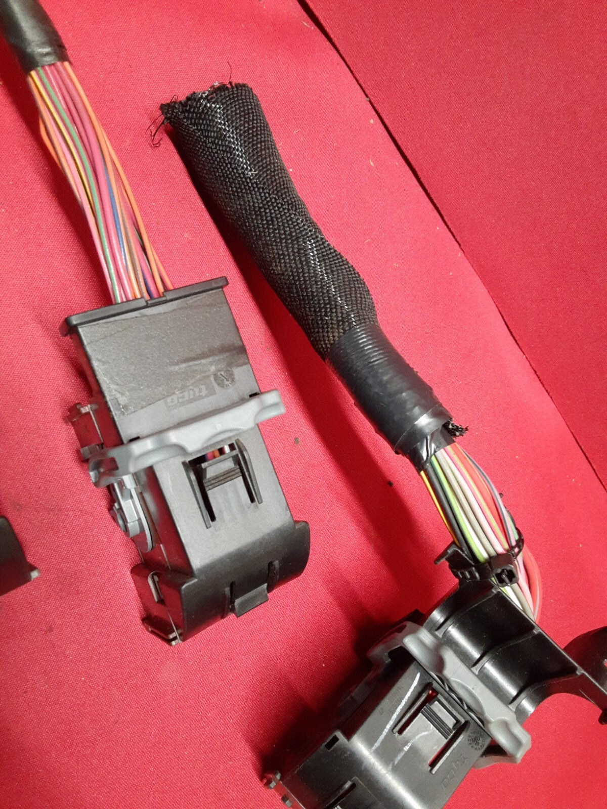 2006 Jeep Grand Cherokee / Commander Fuse Box Junction Block 56050066AC PIGTAILS