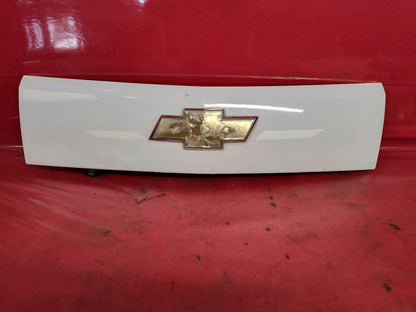 2012-2015 Chevy Captiva Liftgate Hatch Handle License Trim w/ Camera 703S / GBU