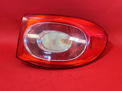 2009-2011 VW Tiguan RIGHT PASSENGER Outer Quarter Mounted Tail Light Lamp
