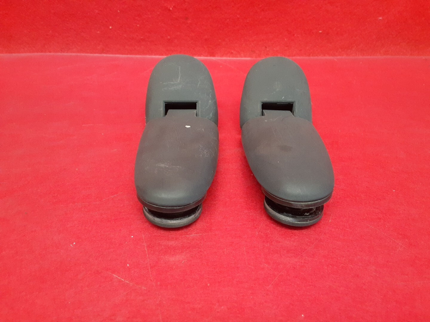 1998 - 2002 Ford Explorer Rear Liftgate Tail Gate Glass Left / Right Hinge Set