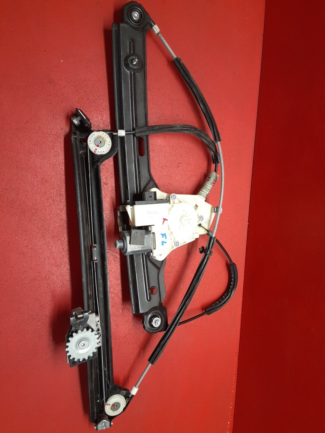 2010-2017 BMW 535i GT Window Regulator W/ Motor Assembly Front Left 51337197919