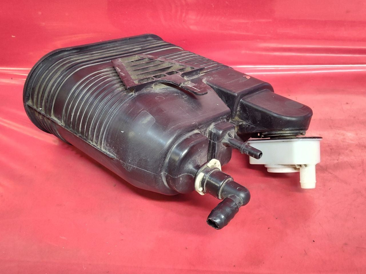 2011-2021 Durango / Grand Cherokee Fuel Vapor Evap Charcoal Emissions Canister