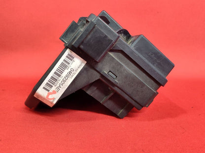 2010 Chrysler Dodge Van Totally Integrated Power Module w/ Fuse Box TIPM