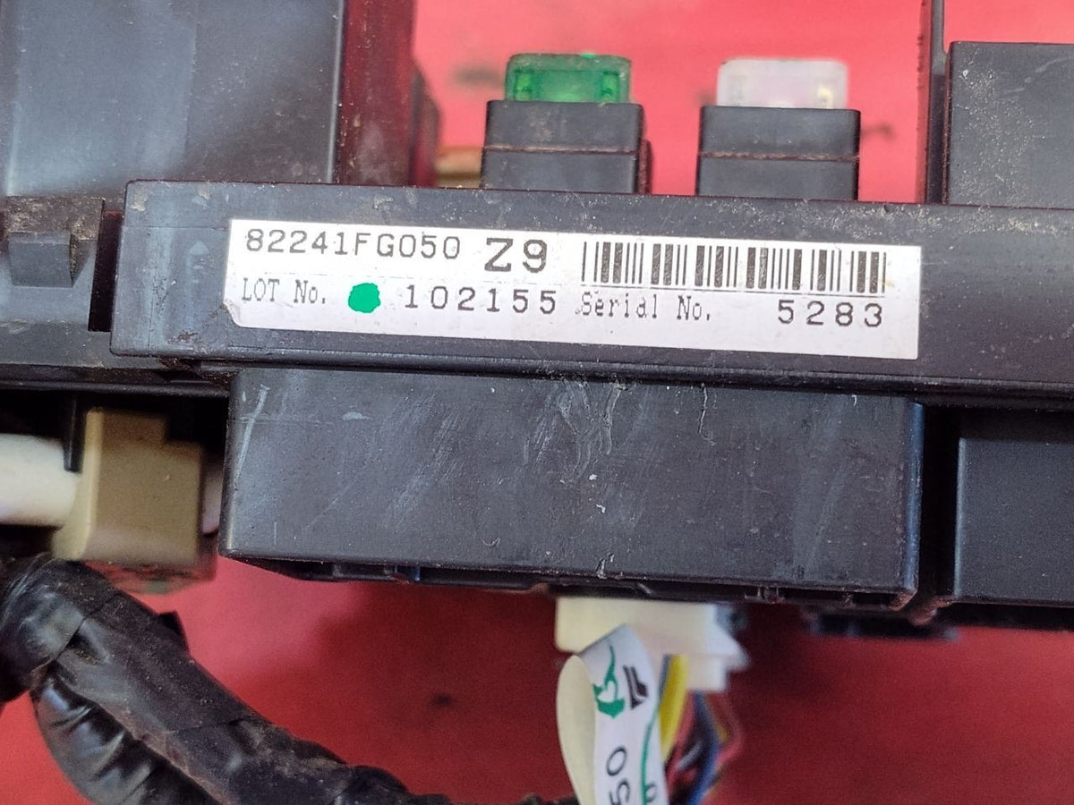2009-2013 Subaru Forester 08-14 Impreza 2.5L Apron Fuse Box w/ Positive Harness