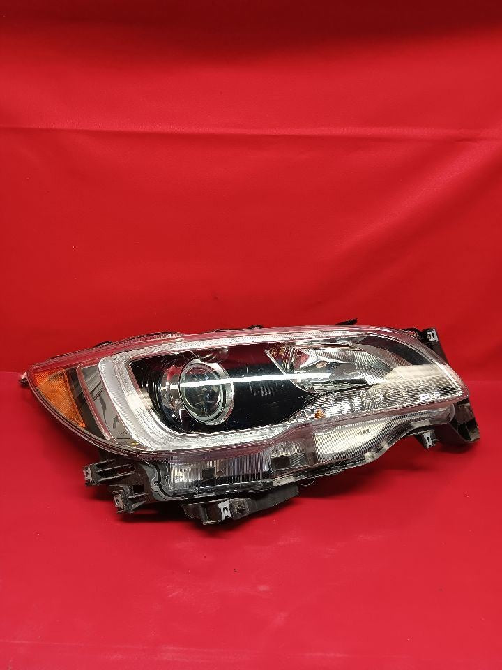 15-17 Subaru Legacy Outback RIGHT PASSENGER Headlight Lamp Halogen w/ Auto Beam