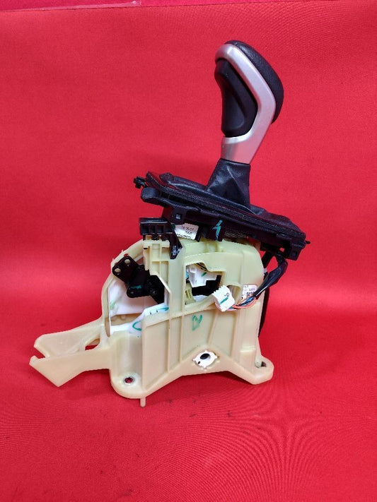 2018-2025 Mitsubishi Eclipse Cross Automatic Transmission Shifter Lever Set