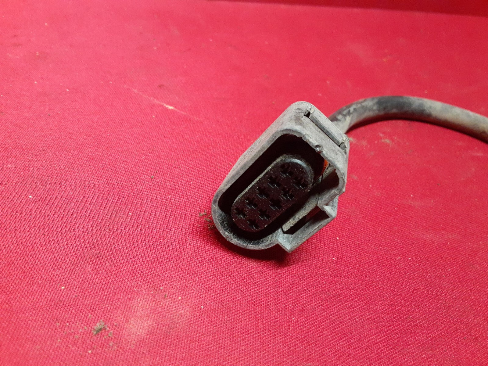 2001 - 2011 Audi Air Suspension Leveling Solenoid Unit 4F0-616-013    PIGTAIL
