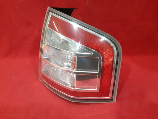2007 - 2010 Ford Edge - Passenger Side Tail Light / Right - Rear - 