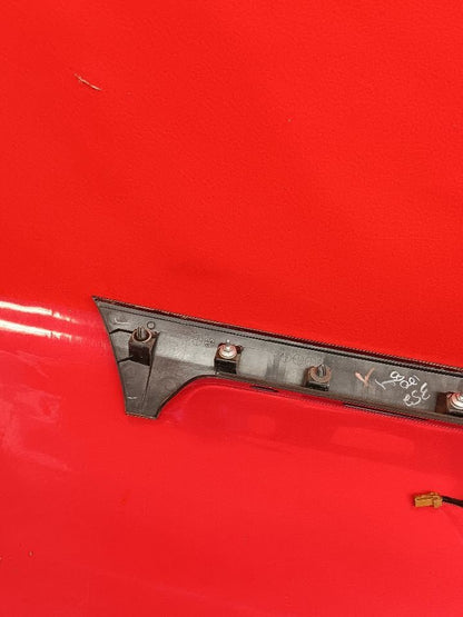 2015-2019 Subaru Legacy Sedan License Lamp Trunk Deck Lid Finish Panel Trim