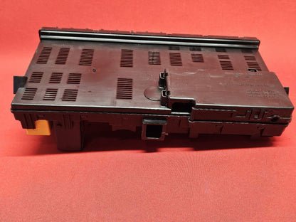 2006 Range Rover V8 Supercharged Interior Under Dash Instrument Panel Fuse Box