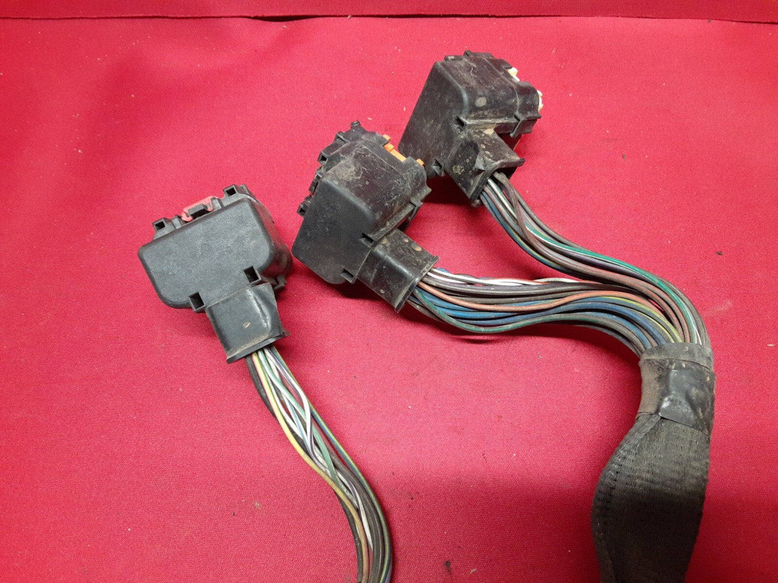 2006 Jeep Grand Cherokee A/T 3.7L V6 Powertrain Module PCM 5094895AB PIGTAILS