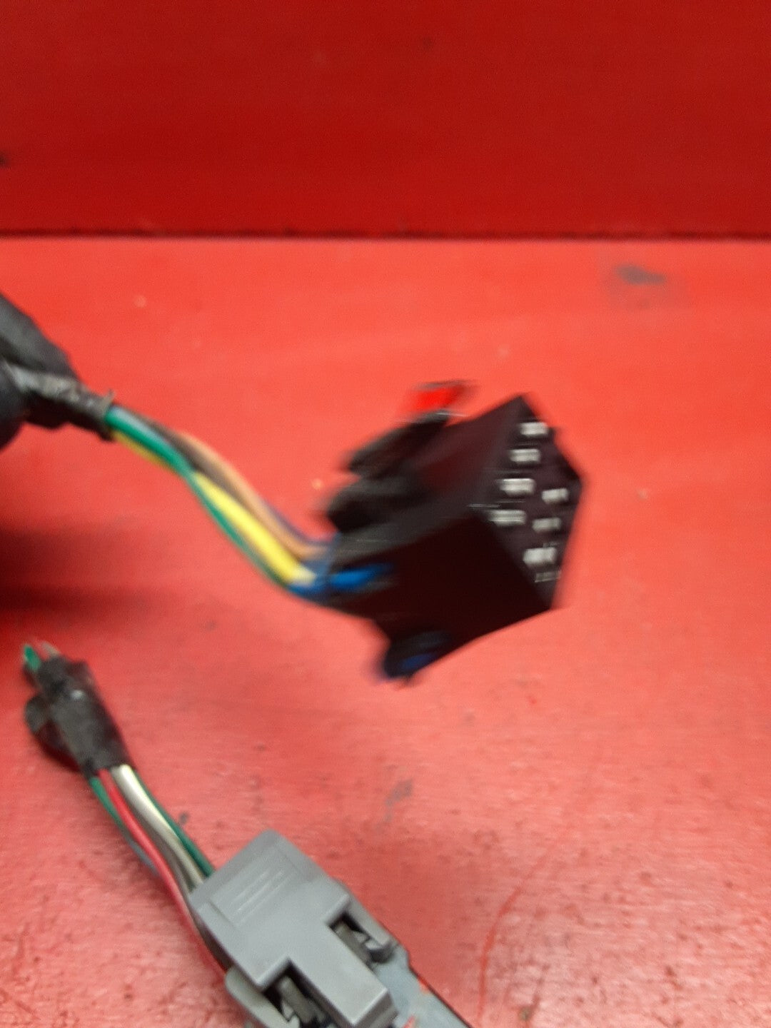 1999-2002 Chevrolet Suburban Climate Heater A/C Control Unit PIGTAILS 15054698