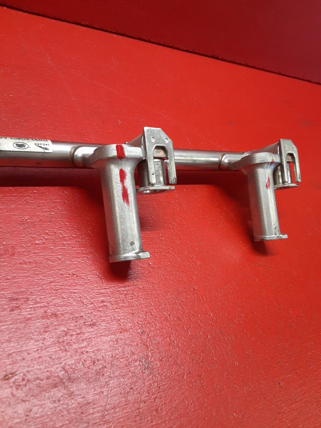 2012- 2022 Land Rover Range Rover Left Fuel Rail Unit DW93-9G802-AA