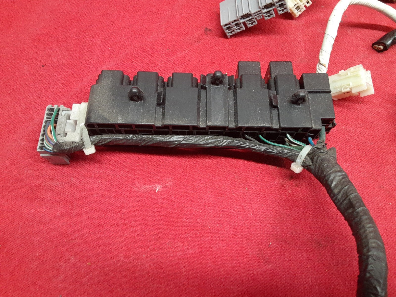 2000 2001 2002 2003 2004 Subaru Legacy Outback SEDAN Dash Fuse Box PIGTAIL WIRES