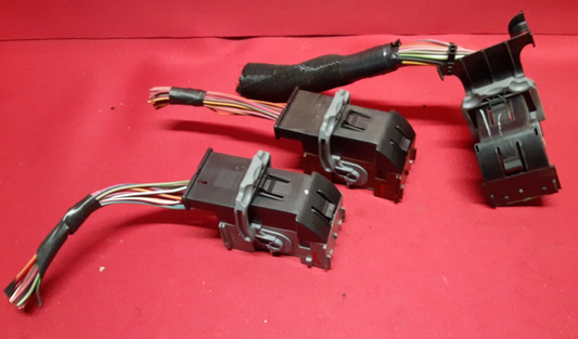 2006 Jeep Grand Cherokee / Commander Fuse Box Junction Block 56050066AC PIGTAILS