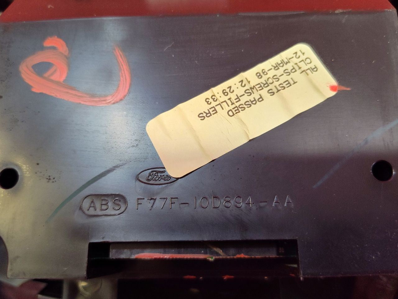 1998-2001 Ford Explorer Mercury Mountaineer Center Console Information Display