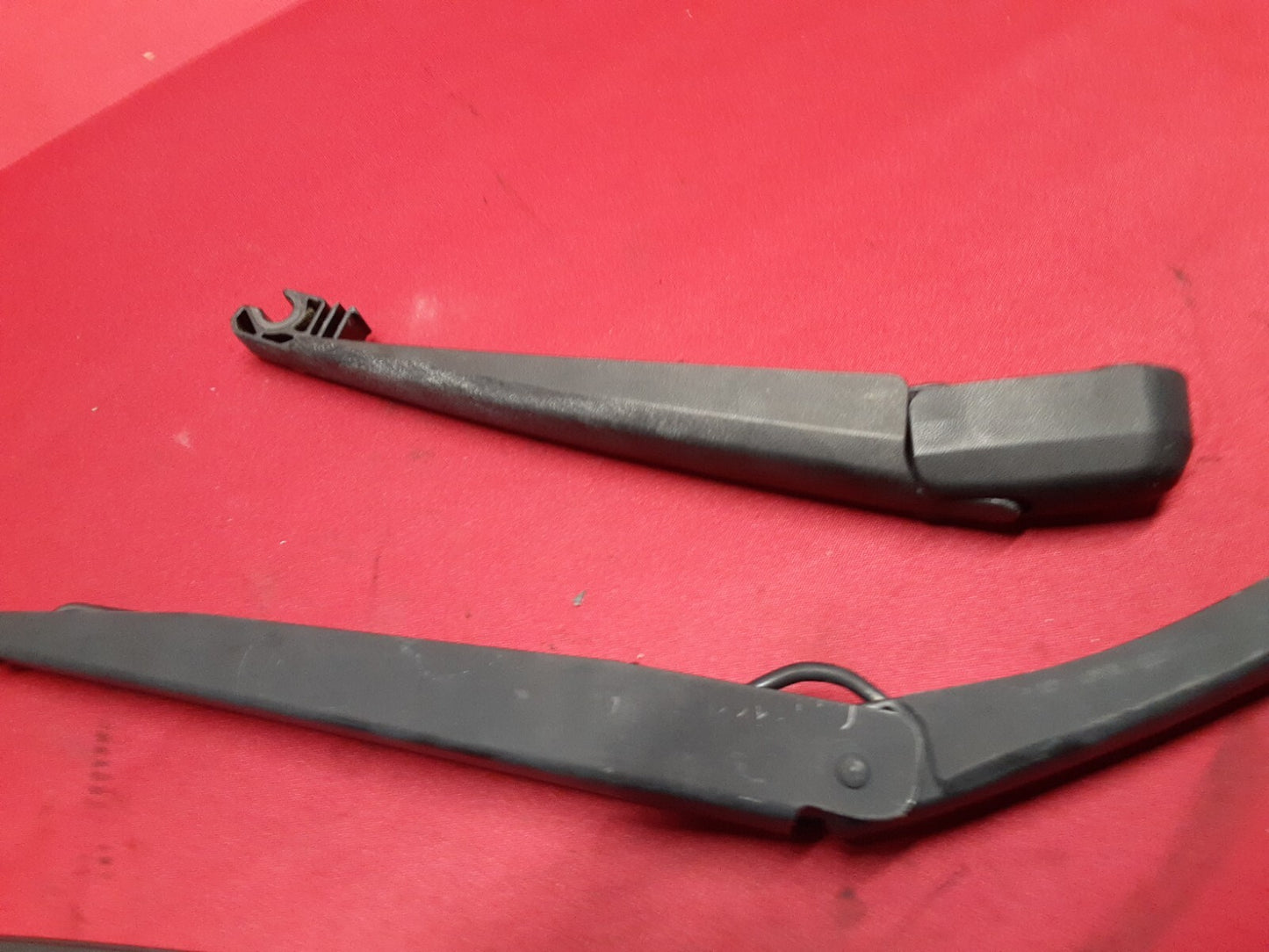 2012 - 2017 Hyundai Accent Wagon BOTH FRONT + REAR Windshield Wiper Arm SET