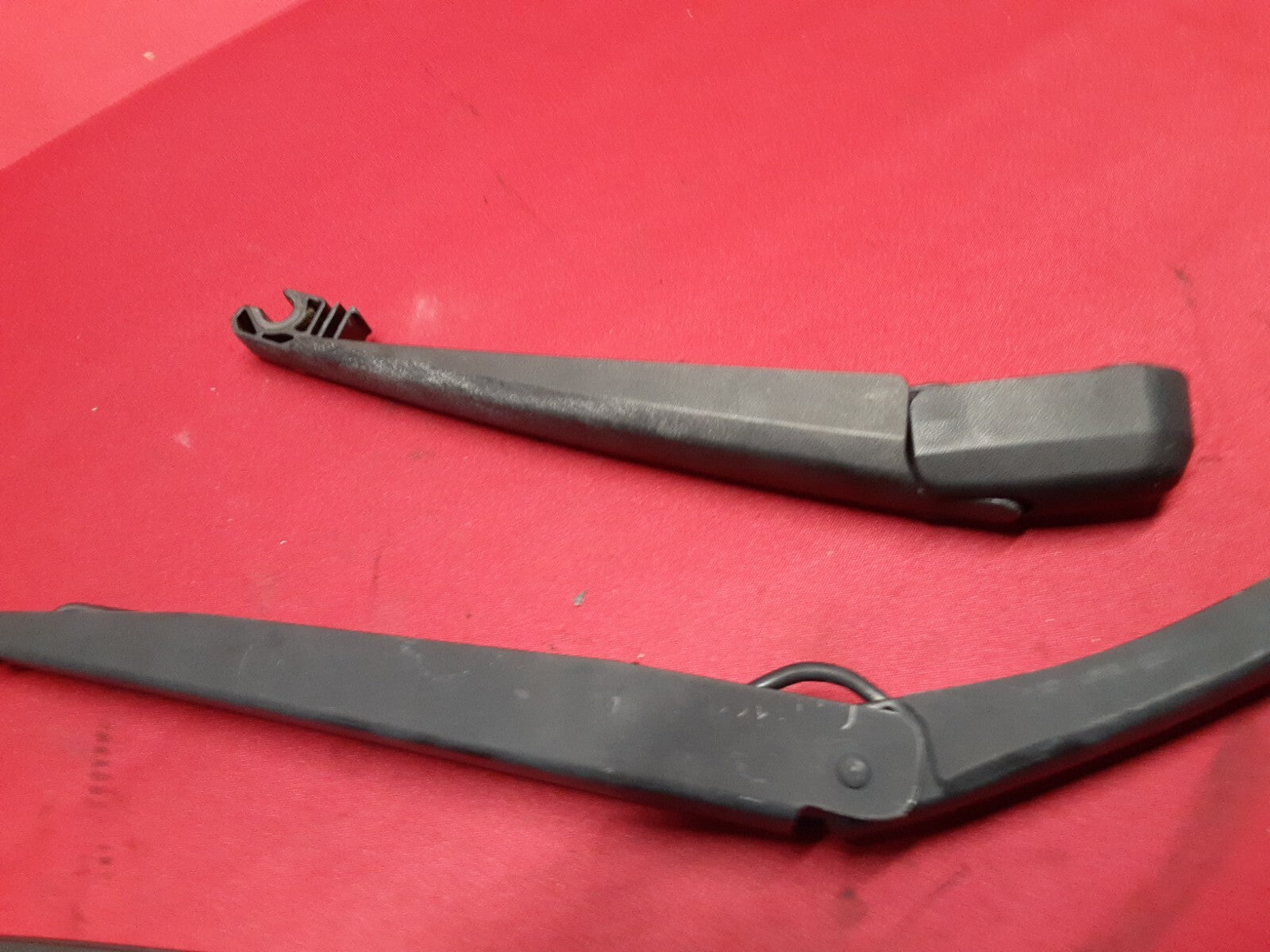 2012 - 2017 Hyundai Accent Wagon BOTH FRONT + REAR Windshield Wiper Arm SET