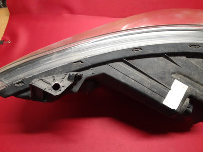 2012 - 2014 Hyundai Accent RIGHT PASSENGER Headlight Lamp Halogen 	92102-1R010