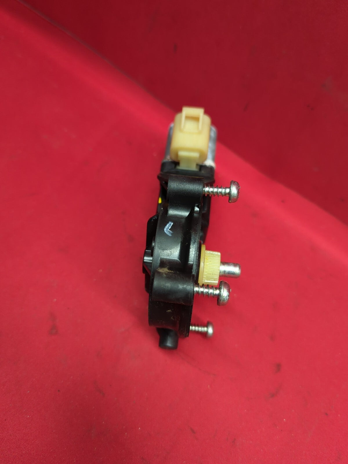 2011 - 2015 - Chevrolet Volt - Rear Left / Rear Driver Side - Window Motor -