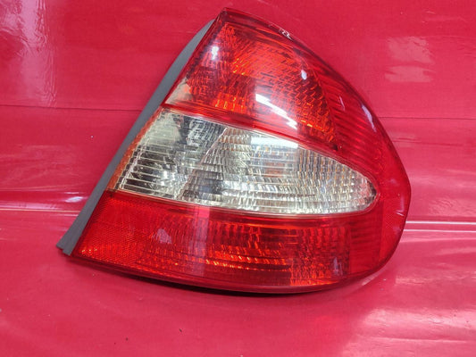 2001-2003 Toyota Prius Sedan RIGHT PASSENGER Tail Light Stop Lamp 81550-47030