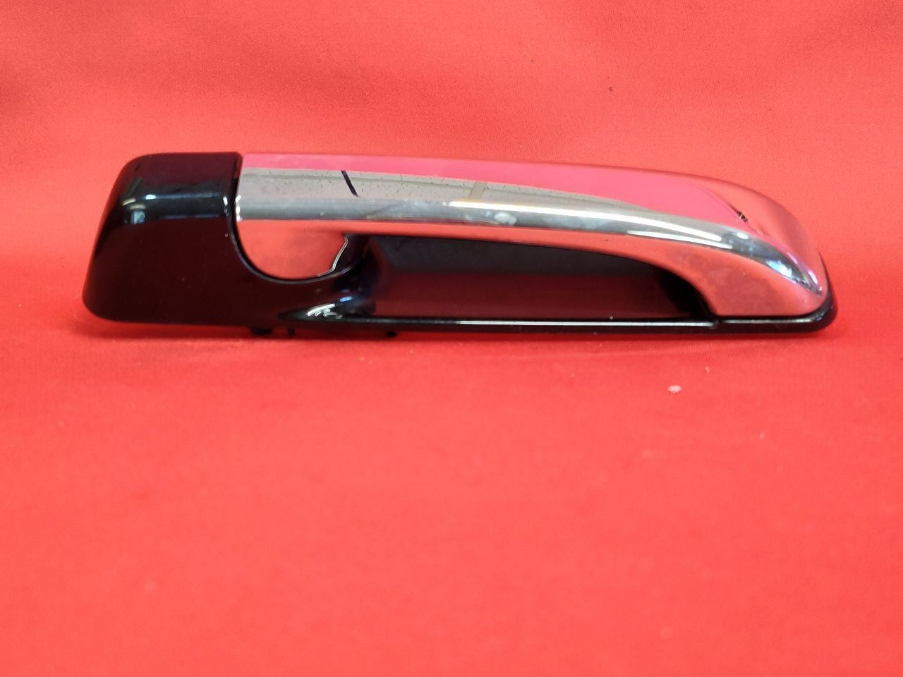 2009-2020 Dodge Ram RIGHT PASSENGER Front or Rear Door Handle PXR Black Crystal