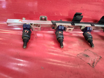 2001-2006 BMW 3.0L L6 Z/X/3/5 Fuel Ramp Rail Bracket Injectors Full Set - 127k
