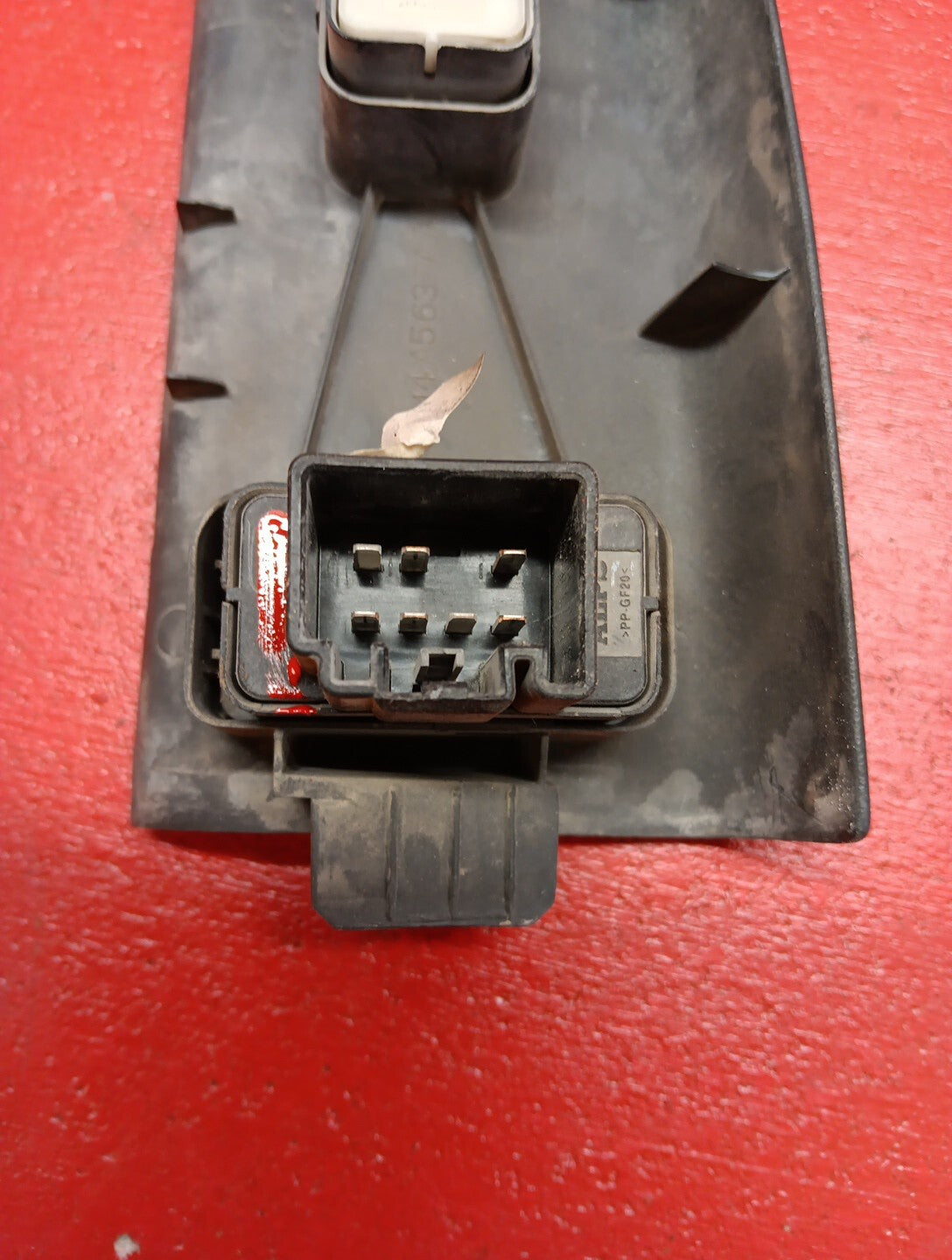99-01 Ford Super Duty Front Right Passenger Window Switch 2C3T-14A563-AA