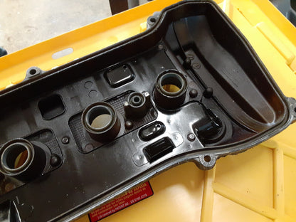 2001 - 2015 Scion / Toyota 2.4L L4 Engine Valve Cover JAPAN BUILT 11201-28033