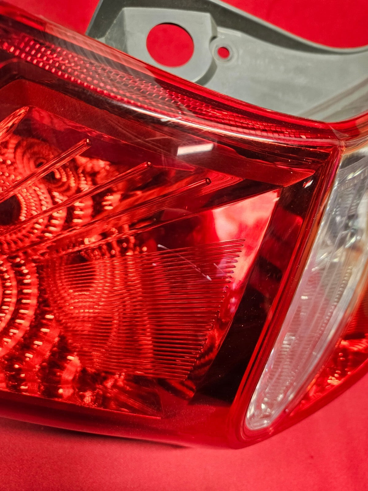 2012 - 2017 Hyundai Accent Hatchback Driver Side / Left Tail Light Lamp Assembly