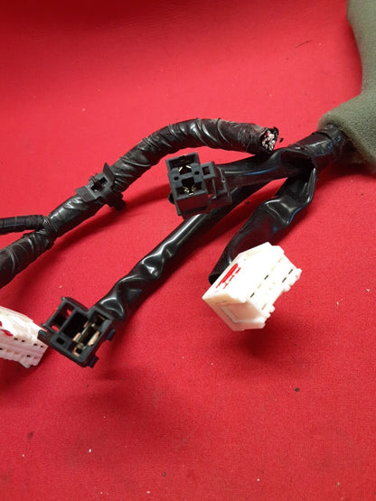 2006 Nissan Xterra Cabin Body Fuse Junction Block OEM PIGTAILS