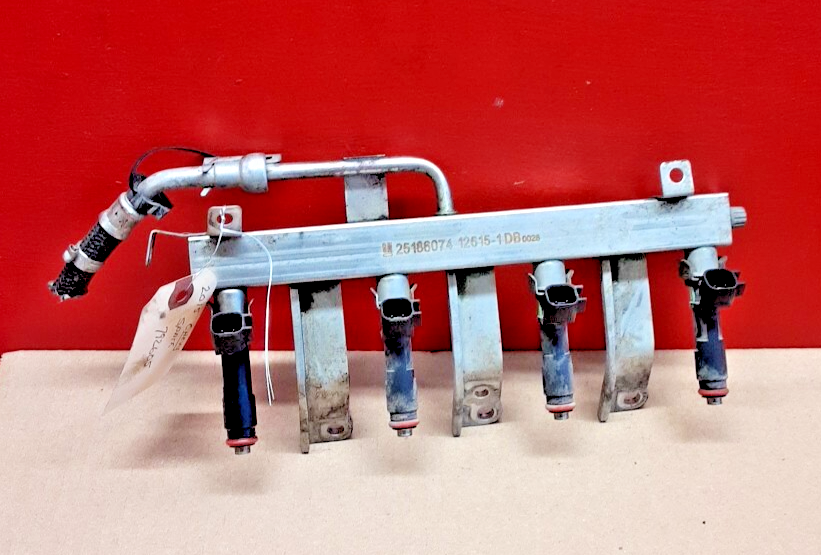2013 2014 2015 Chevrolet Spark 1.2L Fuel Rail W/ Injectors assembly 25190789