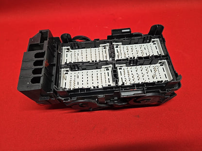 18-20 Buick Regal Sportback TourX L4 Engine Wiring Harness Relay Junction Block