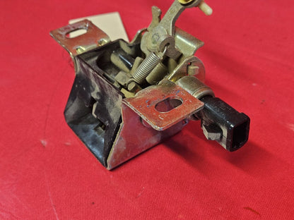 1996-2005 Taurus / Sable Station WAGON Hatch Liftgate GLASS Latch Lock Actuator