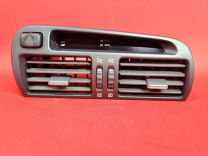 1998-2005 Lexus GS300 / 01-05 GS430 Center Dash Air Vent Hazard Switch Bezel