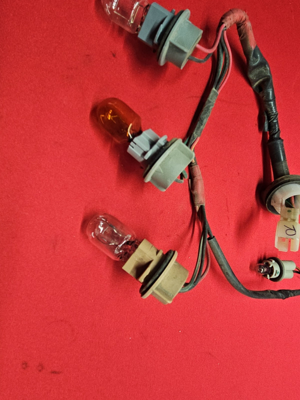 2008 - 2013 Suzuki SX4 Tail Light / Taillight Pigtail / Harness Wiring - Right