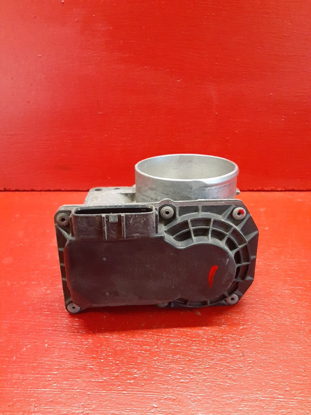 2004 - 2010 Volvo S40 Throttle Body Assembly 8677694 040127
