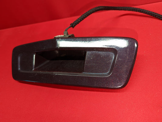 2009 2010 2011 2012 Traverse - Hatch / Liftgate / Tailgate Handle - 22738740 PUR